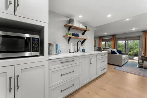 1031 W Rochester Drive Cashiers NC 28717