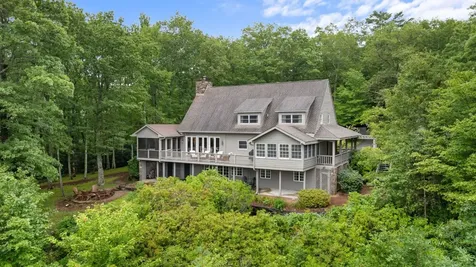 1031 W Rochester Drive Cashiers NC 28717