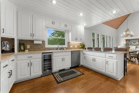 1031 W Rochester Drive Cashiers NC 28717