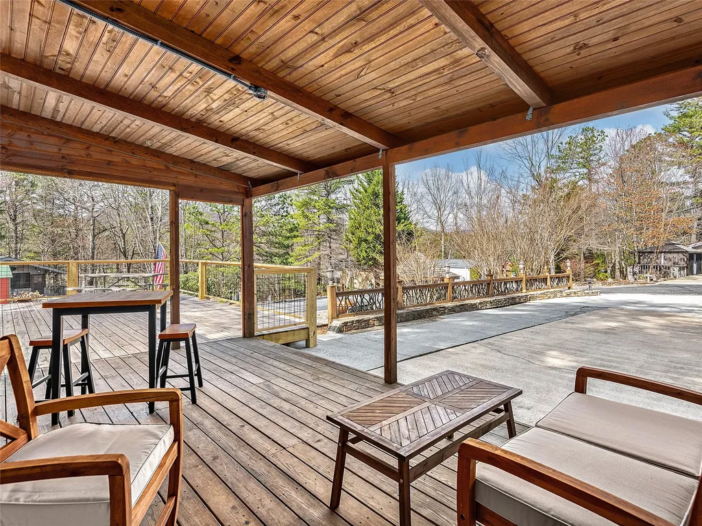30 Boulder Drive Lake Toxaway NC 28747