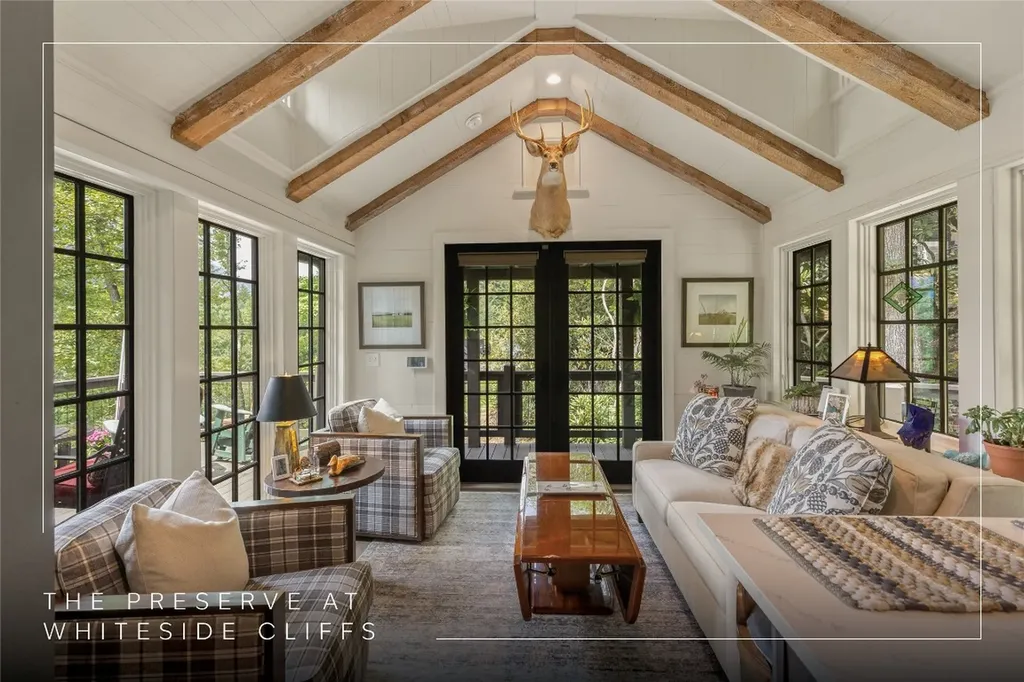 61 Moonstone Loop Highlands NC 28741