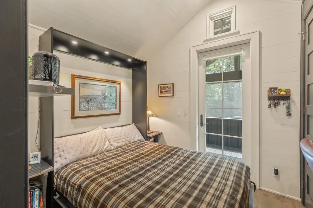 61 Moonstone Loop Highlands NC 28741