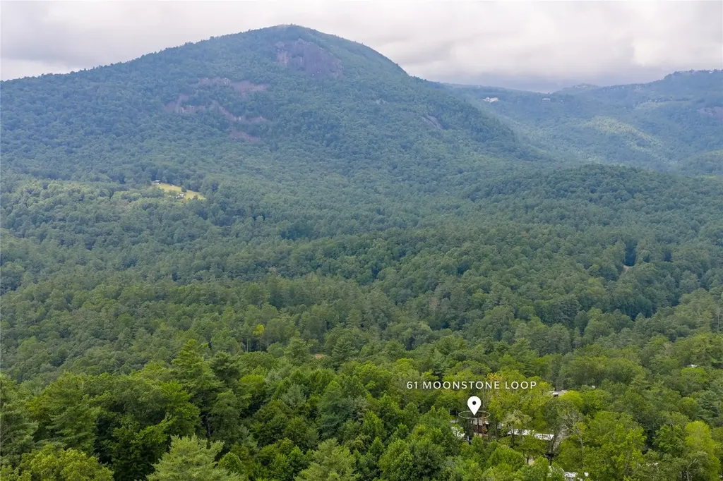 61 Moonstone Loop Highlands NC 28741