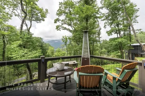 61 Moonstone Loop Highlands NC 28741