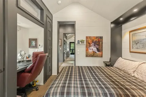 61 Moonstone Loop Highlands NC 28741