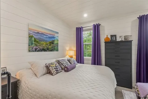 61 Moonstone Loop Highlands NC 28741