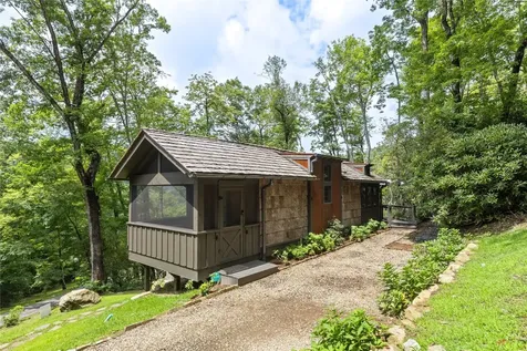 61 Moonstone Loop Highlands NC 28741