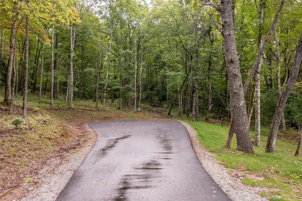 W23 Fish Camp Trail Glenville NC 28736