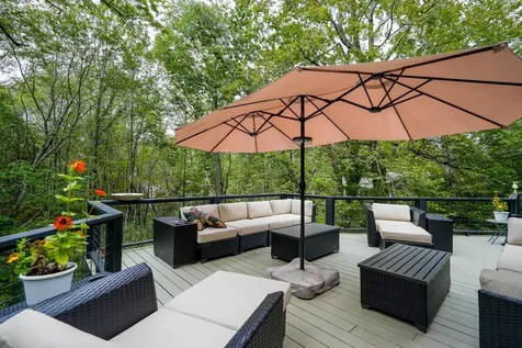 695 Whiteside Mountain Road Highlands NC 28741