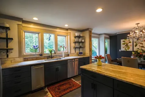 695 Whiteside Mountain Road Highlands NC 28741