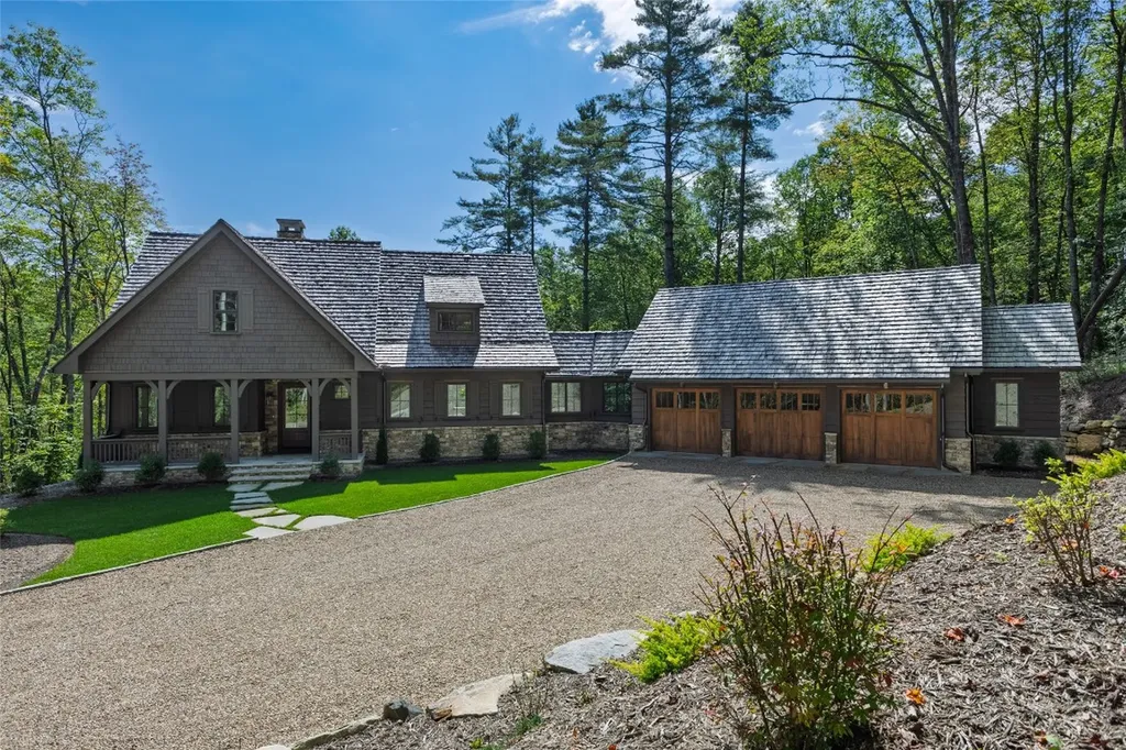 77 Eastland Lane Cashiers NC 28717