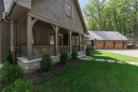 77 Eastland Lane Cashiers NC 28717