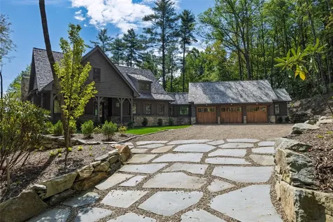 77 Eastland Lane Cashiers NC 28717