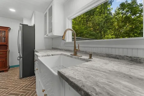 1551 Nickajack Road Franklin NC 28734