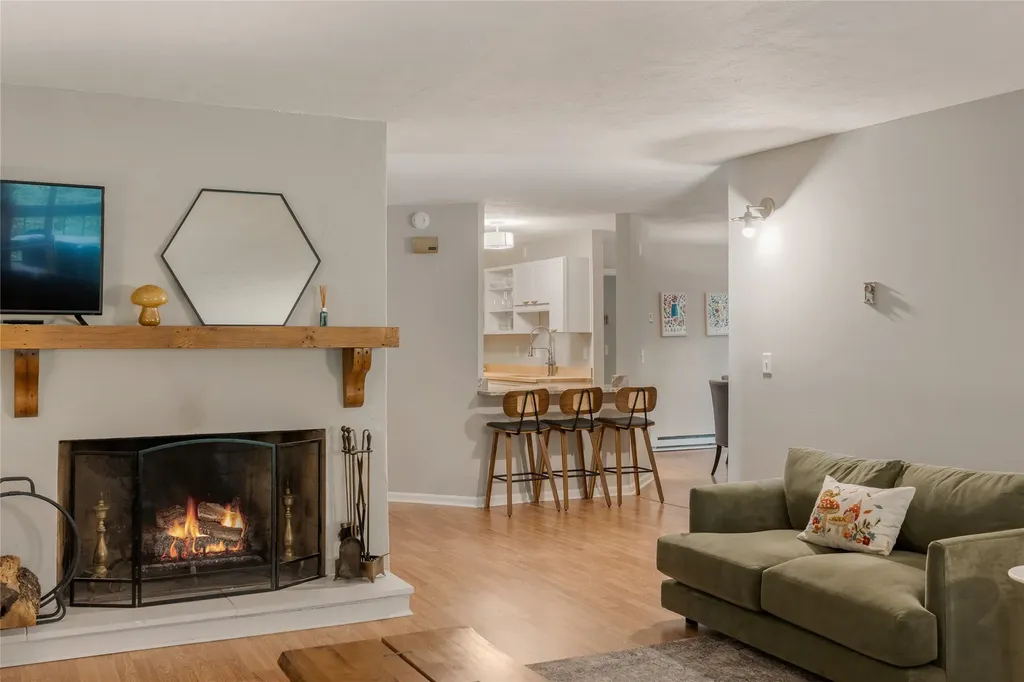 98 Dogwood Knob Sapphire NC 28774