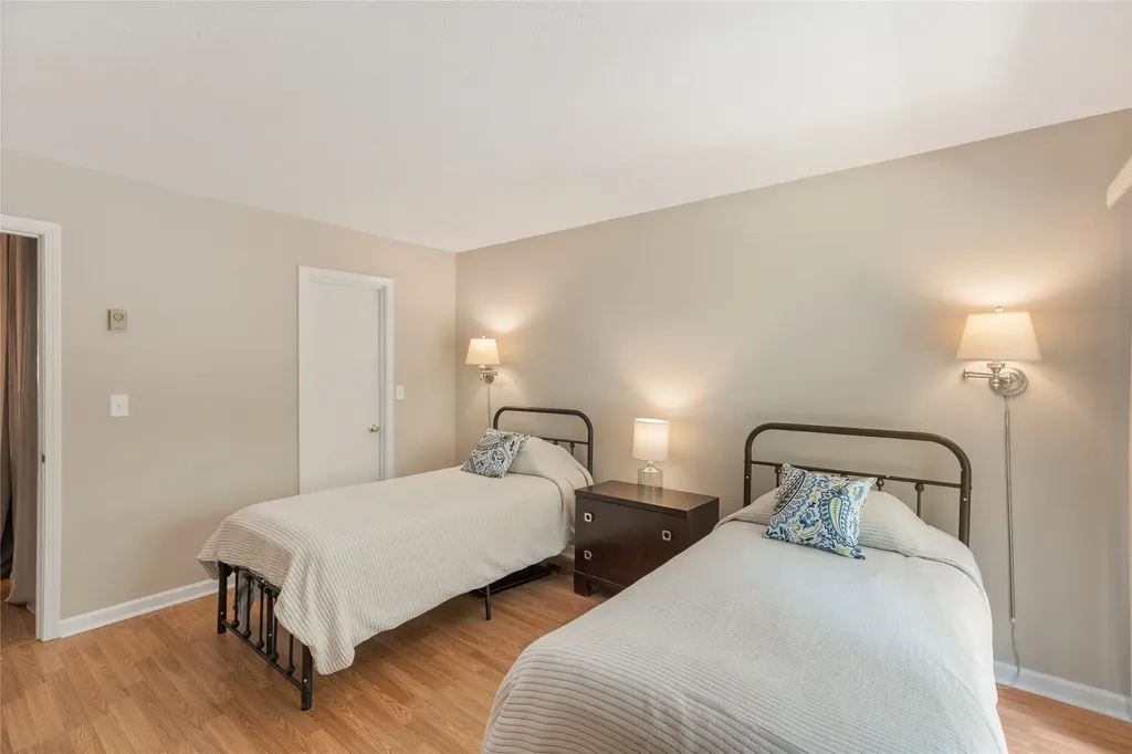 98 Dogwood Knob Sapphire NC 28774