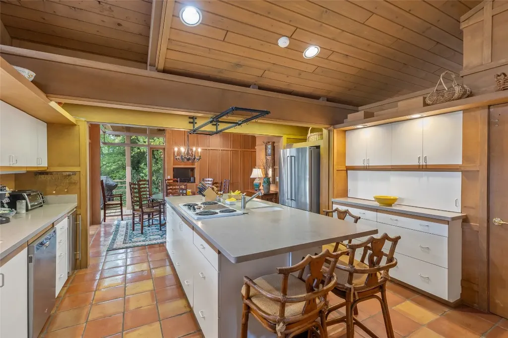 148 Mountain Ash Lane Highlands NC 28741