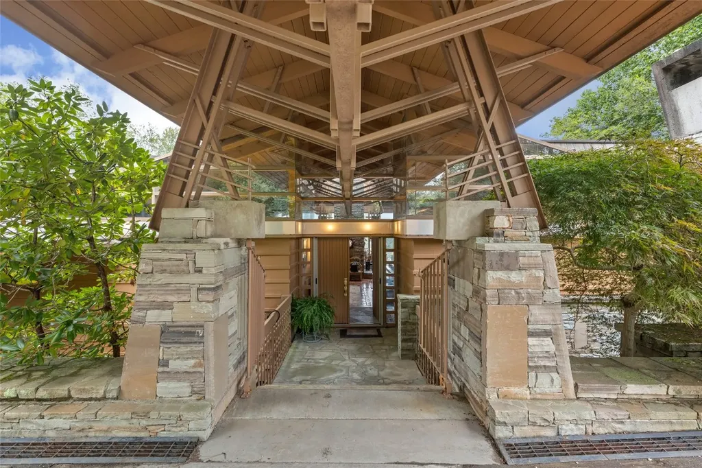 148 Mountain Ash Lane Highlands NC 28741