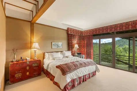 148 Mountain Ash Lane Highlands NC 28741