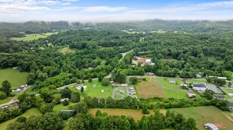 2145 Old Murphy Road Franklin NC 28734