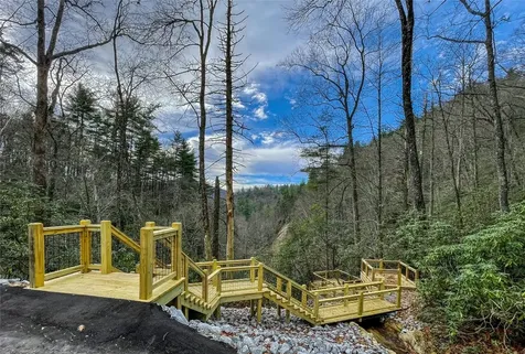 Lot 13 Saratay Falls Drive Cashiers NC 28717