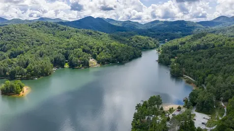 21 Woods Mountain Trail Cullowhee NC 28723