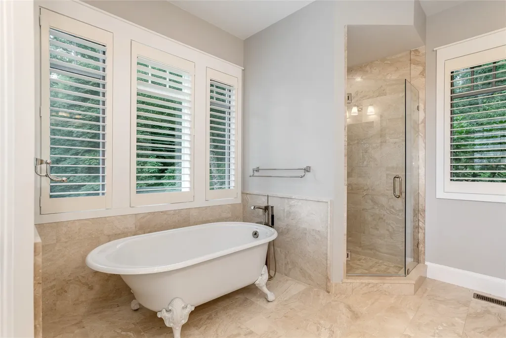 90 Creekwood Court Highlands NC 28741