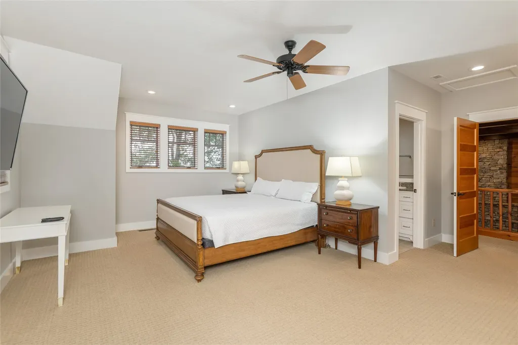 90 Creekwood Court Highlands NC 28741