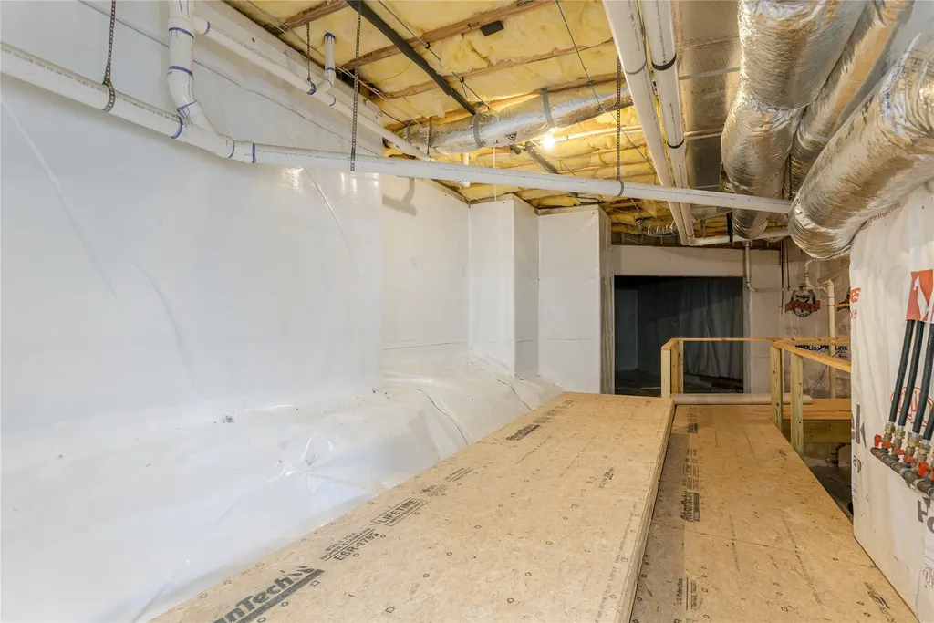 90 Creekwood Court Highlands NC 28741