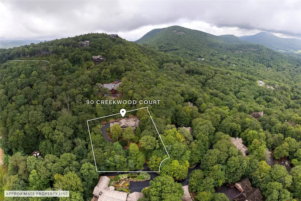 90 Creekwood Court Highlands NC 28741