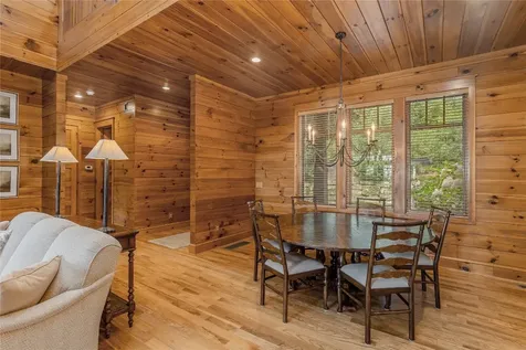 90 Creekwood Court Highlands NC 28741