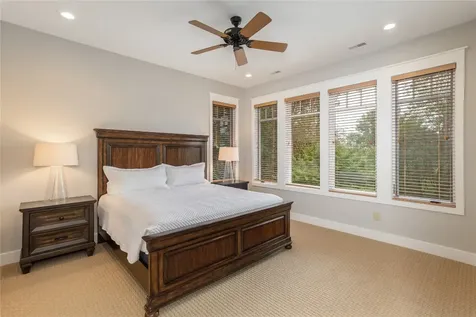 90 Creekwood Court Highlands NC 28741