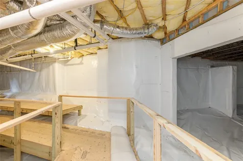 90 Creekwood Court Highlands NC 28741