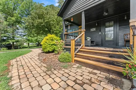 2145 Old Murphy Road Franklin NC 28734