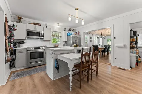 2145 Old Murphy Road Franklin NC 28734