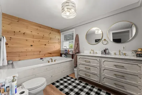 2145 Old Murphy Road Franklin NC 28734