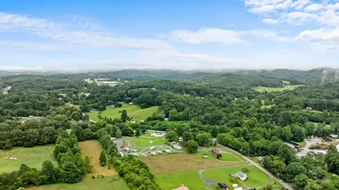 2145 Old Murphy Road Franklin NC 28734