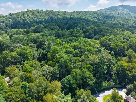 79/80 S Shelby Circle Highlands NC 28741