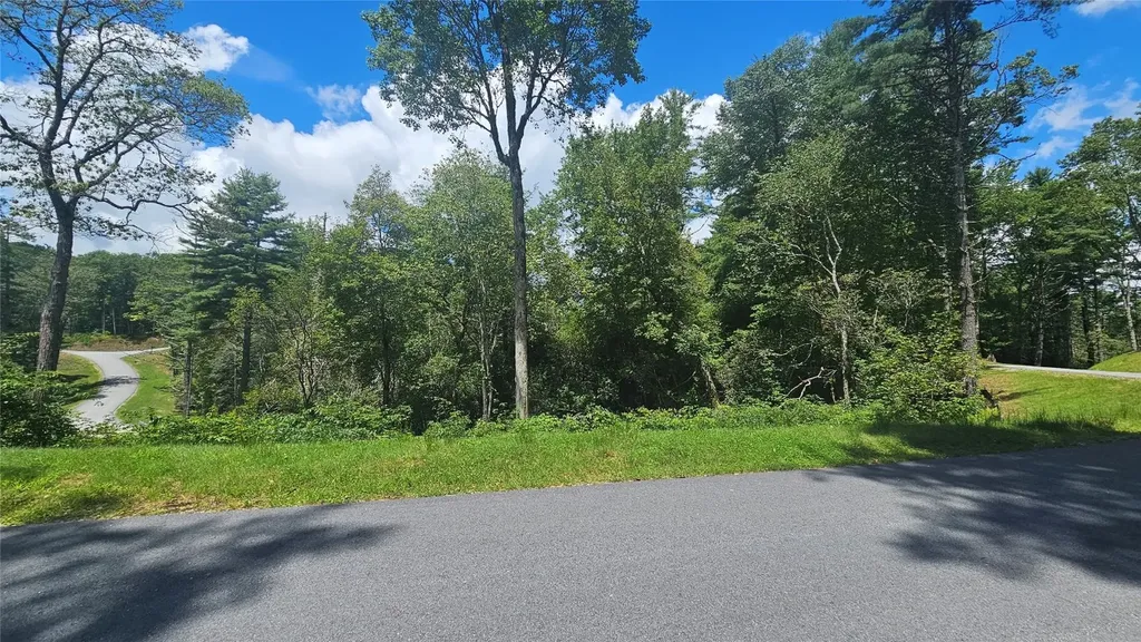 Lt 124 Rippling Waters Trail Glenville NC 28736