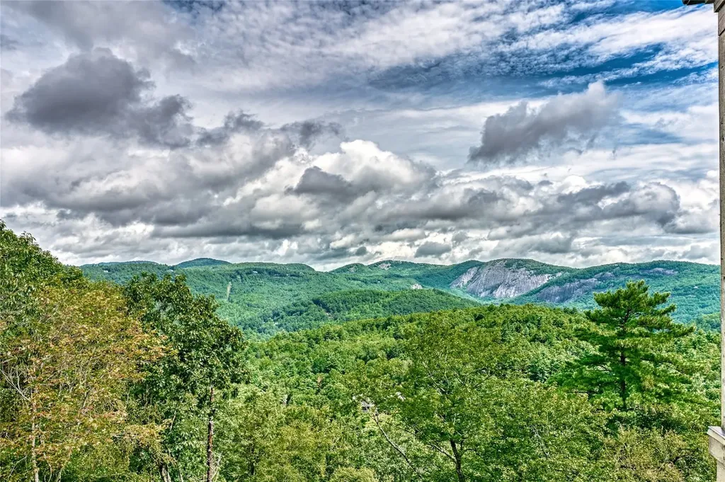 664 Chattooga Ridge Trail Cashiers NC 28717