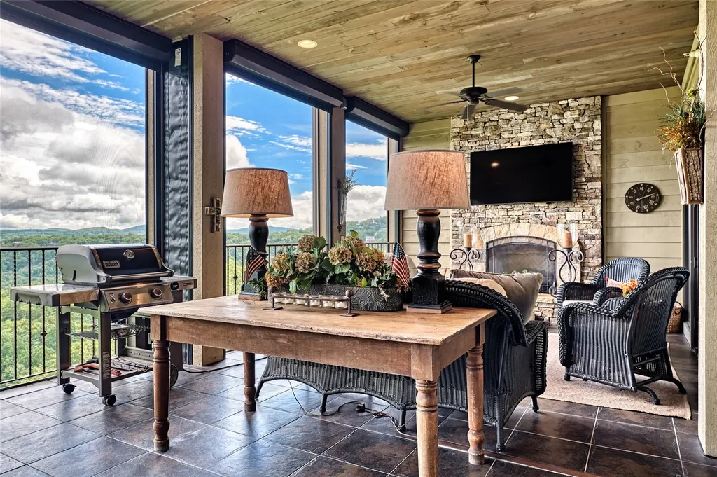 664 Chattooga Ridge Trail Cashiers NC 28717