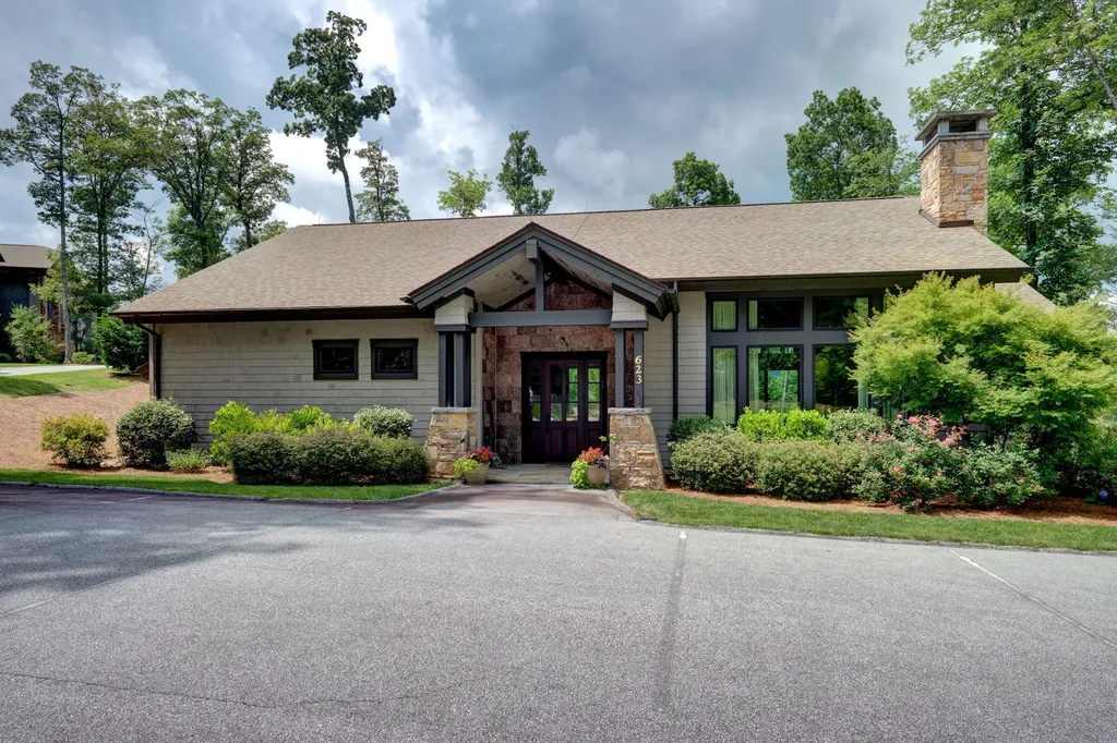 664 Chattooga Ridge Trail Cashiers NC 28717