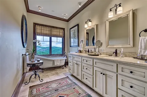 664 Chattooga Ridge Trail Cashiers NC 28717