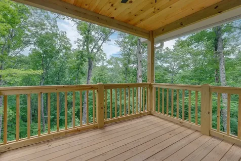 78 Whipporwill Lane Franklin NC 28734