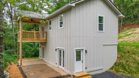 78 Whipporwill Lane Franklin NC 28734