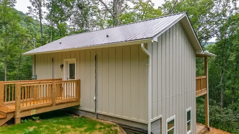 78 Whipporwill Lane Franklin NC 28734