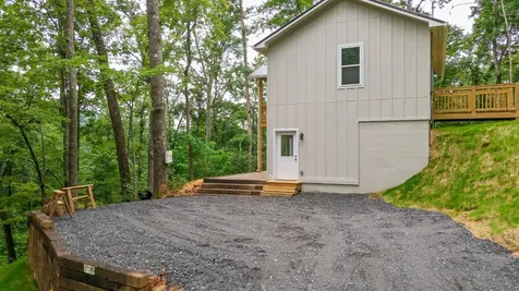 78 Whipporwill Lane Franklin NC 28734