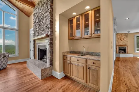 721 Lakeside Drive Lake Toxaway NC 28747