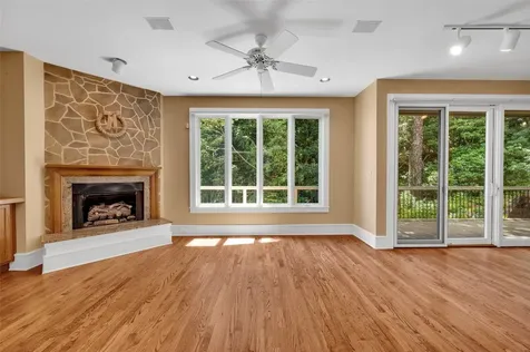 721 Lakeside Drive Lake Toxaway NC 28747