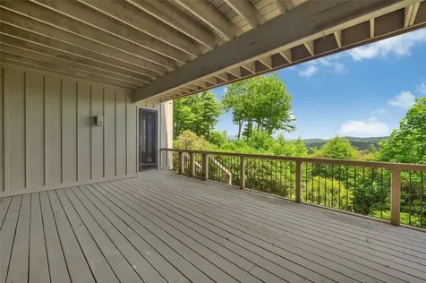 721 Lakeside Drive Lake Toxaway NC 28747